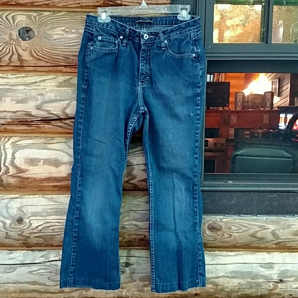 Riders slimming jeans. 8P. Dark wash denim.